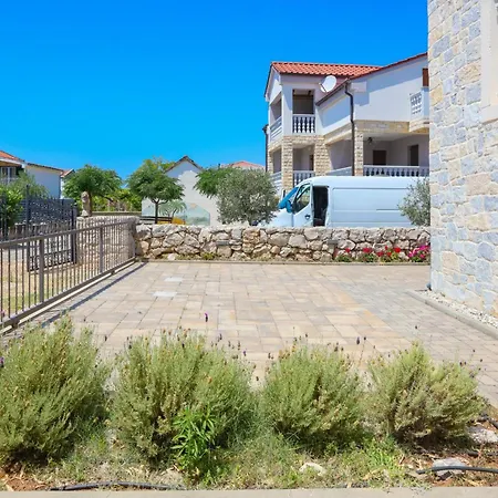 Lejlighed Family-friendly With Swimming Pool Biograd Na Moru, Biograd - 23754