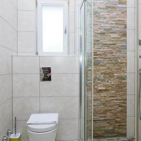 Family-friendly With Swimming Pool Biograd Na Moru, Biograd - 23754 Lejlighed
