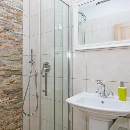 Lejlighed Family-friendly With Swimming Pool Biograd Na Moru, Biograd - 23754