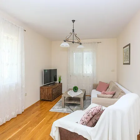 Family-friendly With Swimming Pool Biograd Na Moru, Biograd - 23754 *