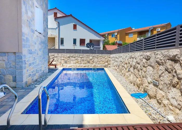 Family-friendly With Swimming Pool Biograd Na Moru, Biograd - 23754 * بيوغْغاد نا موغو