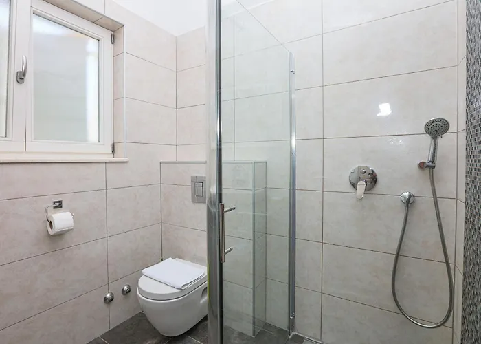 Family-friendly With Swimming Pool Biograd Na Moru, Biograd - 23754 شقة بيوغْغاد نا موغو