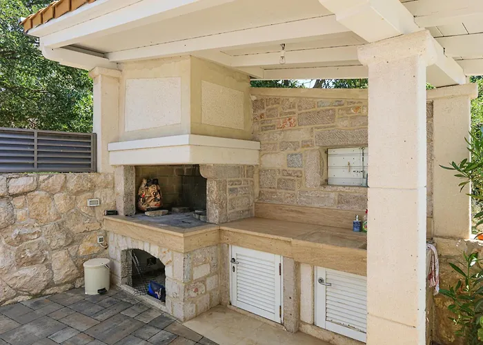 Family-friendly With Swimming Pool Biograd Na Moru, Biograd - 23754 شقة بيوغْغاد نا موغو