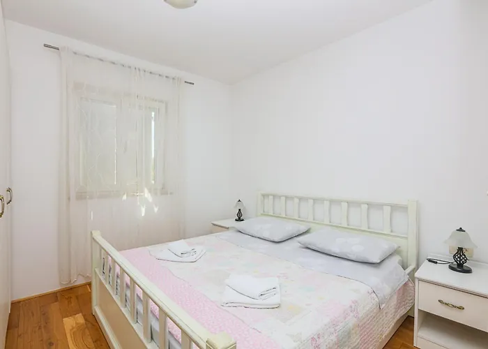 شقة Family-friendly With Swimming Pool Biograd Na Moru, Biograd - 23754 بيوغْغاد نا موغو